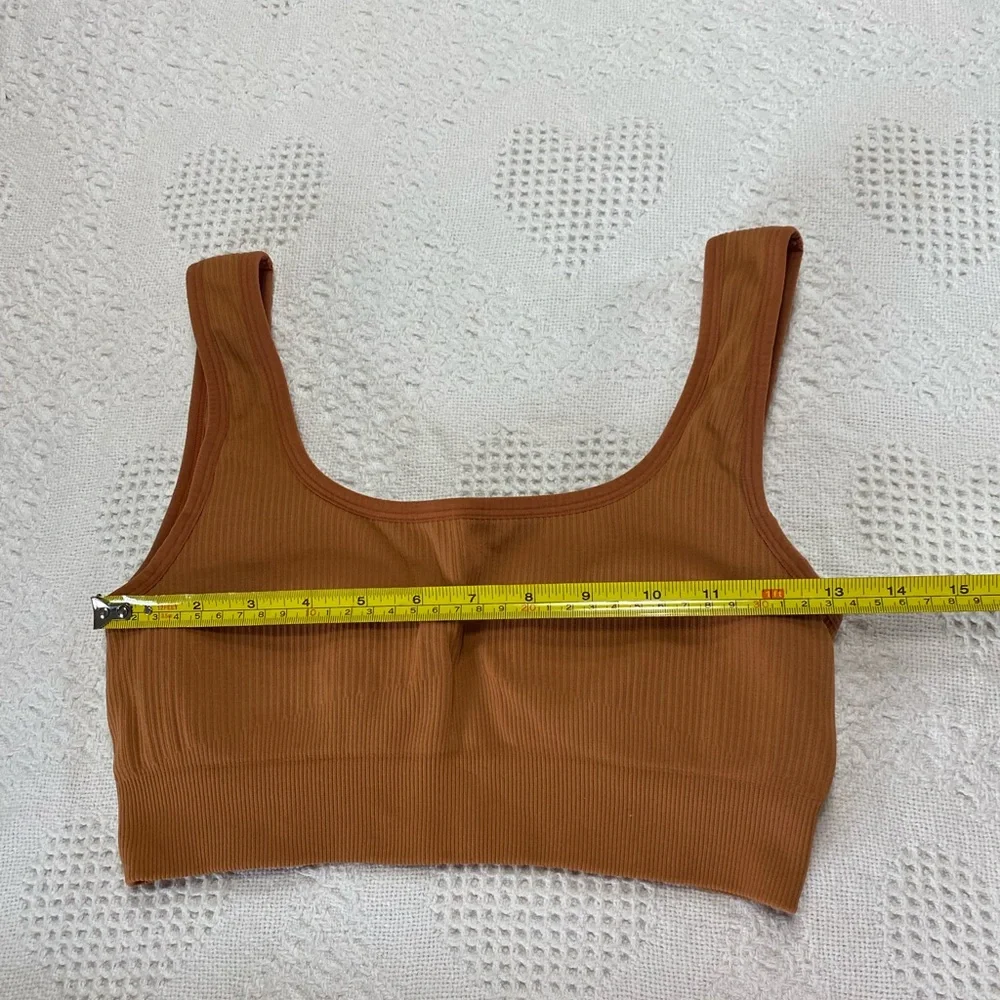 Amazon Ribbed Bralette (M) - Picture 6 of 7